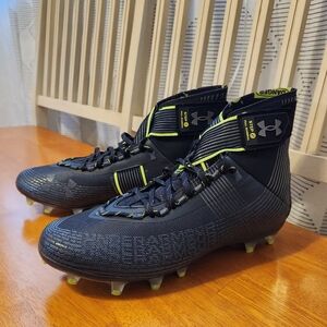 Under Armour Highlight MC Football Cleats